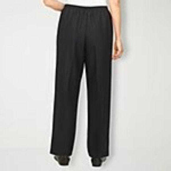 EXC Alfred Dunner Classics PANTS Women’s 16P Mid Rise Straight Pull-On SHORT - Picture 2 of 11